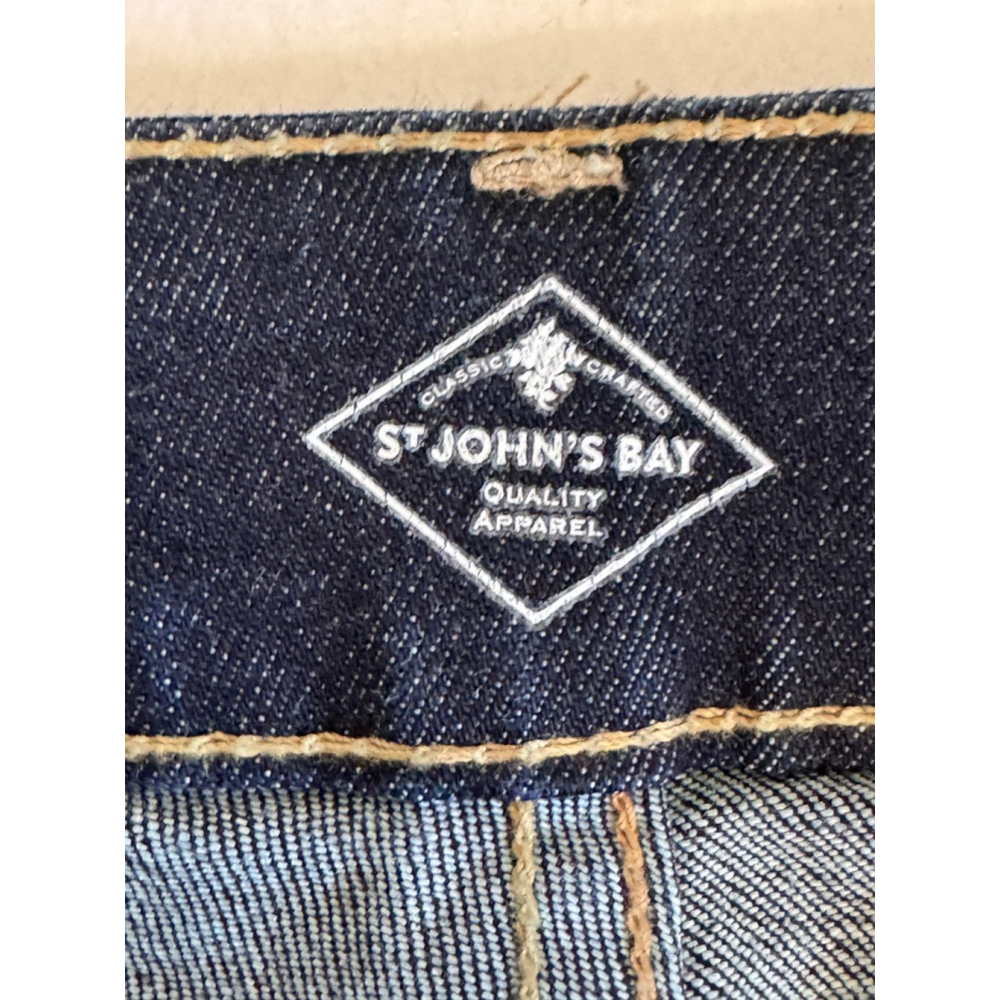Women's St. John's Bay Denim 13” Inseam Bermuda Shorts dark wash stretch Size 10 - Picture 5 of 12